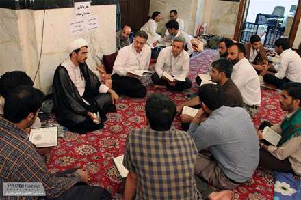 اعتکاف رضویون
