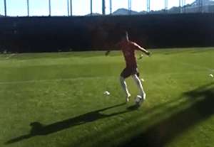 گل زیبا و حرکت نمایشی رافینیا آلکانترا در تمرینات 