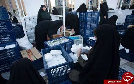 آماده سازی افطار در آشپزخانه حرم امام رضا(ع)