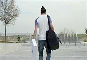 کلیپ جالب ارسال لباس رئال مادرید برای هواداران