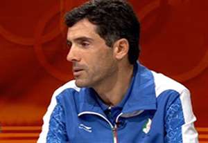 پاسخ قاطع قادر میزبانی به شایعات زمین خوردنش