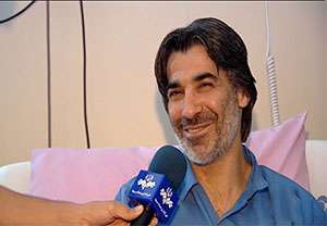 گفتگو با وحید شمسایی روی تخت بیمارستان