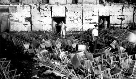 فاجعه آتش سوزی در سینما رکس آبادان