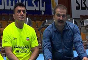 نشست صمیمانه هنرپیشگان با بنا و یارانش