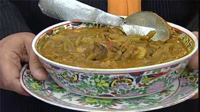 خورشت لوبیا سبز با سس تمر هندی