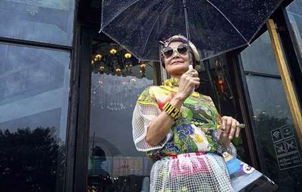 عکس هایی از مدرن ترین مادربزرگ جهان