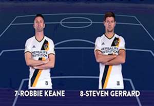 چالش فوتبال جرارد و کین در مقابل تیم 25 نفره کودکان