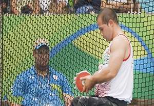 کسب مدال نقره قلعه ناصری در پرتاب دیسک + حواشی