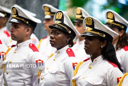 گارد تشریفات کوبا در مراسم استقبال از روحانی