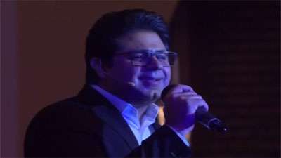 حجت اشرف زاده / یادداشت