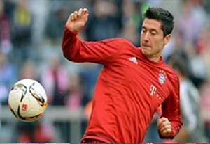 حرکات نمایشی و تکنیکی ستارگان فوتبال در تمرینات