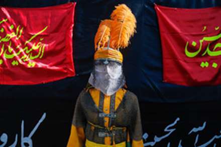 ورود نمادین کاروان حسینی به سرزمین کربلا