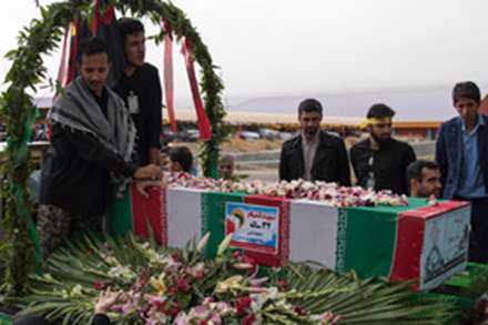 تشییع و خاکسپاری ۲ شهید گمنام - دانشگاه پیام نور کرج