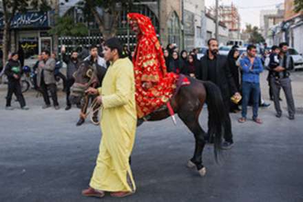 ورود نمادین کاروان حسینی به سرزمین کربلا