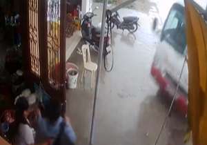 انحراف هولناک اتوبوس