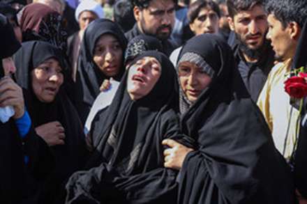 تشییع پیکر شهدای مدافع حرم در قم