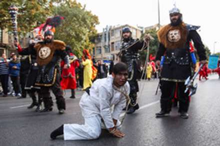 ورود نمادین کاروان حسینی به سرزمین کربلا