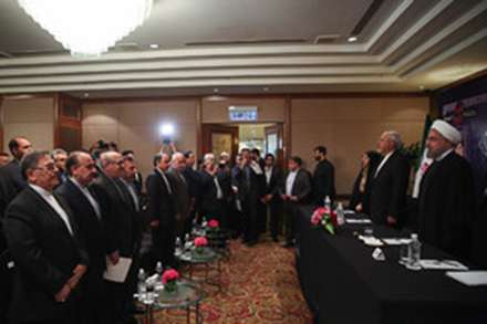 تصاویر منتخب سفر رییس جمهور به جنوب شرق آسیا