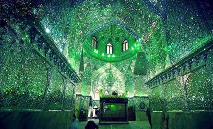حرم شاه چراغ از نگاه بیگانه