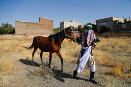 ورود نمادین کاروان حسینی به سرزمین کربلا