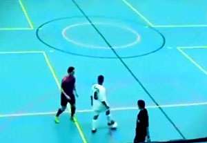 به این میگن تحقیر کردن با دریبل!