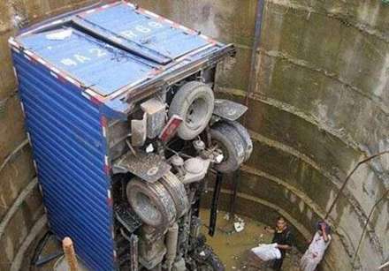 عجیب ترین تصادف های جهان