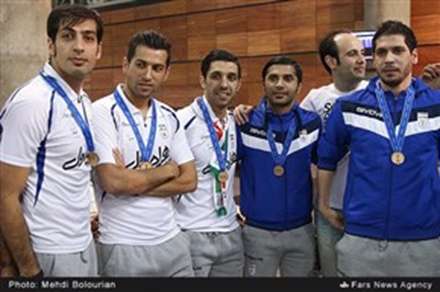 بازگشت ملی پوشان فوتسال از جام جهانی کلمبیا