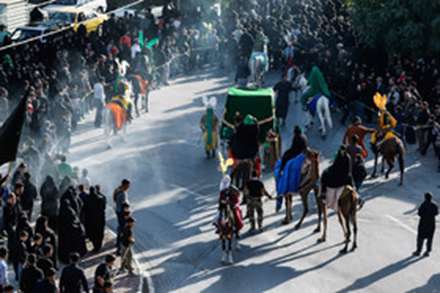 ورود نمادین کاروان حسینی به سرزمین کربلا