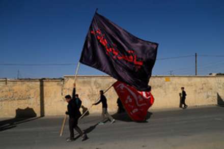 ورود نمادین کاروان حسینی به سرزمین کربلا