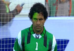 لو رفتن لیزر انداز بازی پرسپولیس - نفت آبادان (اختصاصی ورزش3)