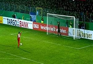 خلاصه بازی لوته 2-2 بایرلورکوزن (پنالتی 6-5)