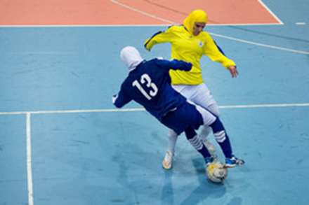 مسابقات فوتسال بانوان تیم‌های پالایش نفت و دانشگاه آزاد