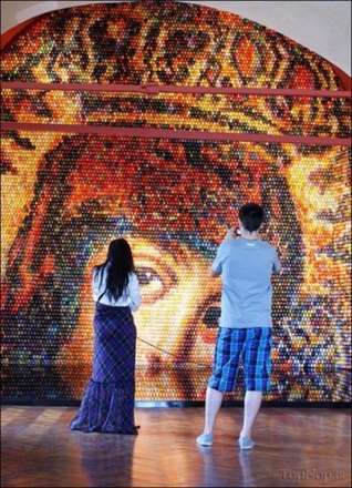 تخم مرغ رنگی در تزئینات کشور های شرقی