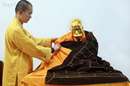 طلا کاری مومیایی راهب بودایی