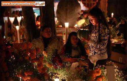 پایکوبی مکزیکی ها برای مردگان