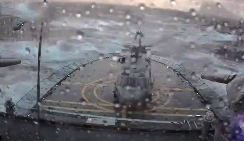 فرود عجیب هلیکوپتر در هوای طوفانی