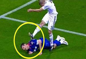 6 حرکت دیوانه وار په په در مستطیل سبز