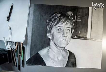 پرتره های باورنکردنی هنرمندی که دست ندارد