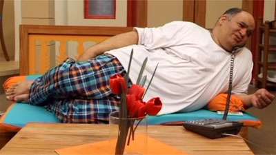 محله گل و بلبل 2 / نانوای محل تغییر میکند