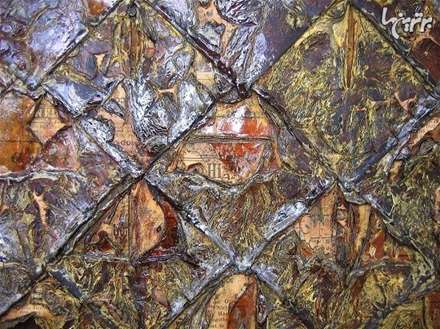 خانه ای که از روزنامه ساخته شده است