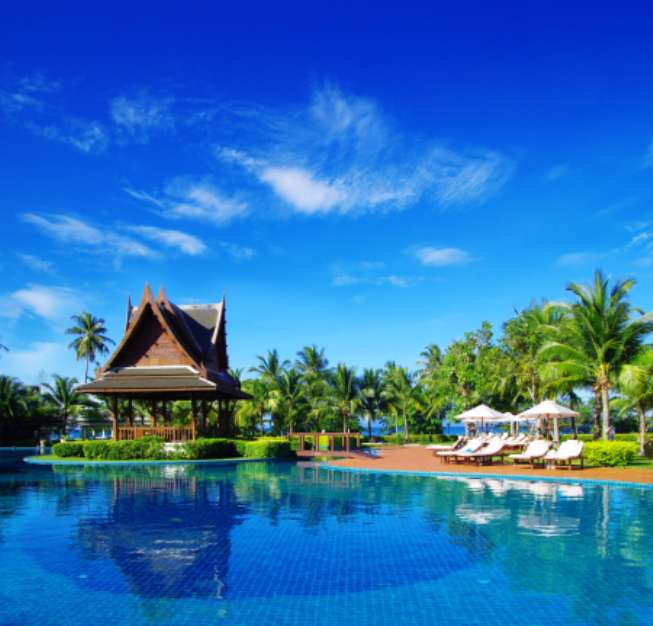 swimming pool