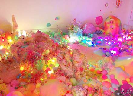 ساخت سرزمین عجایب با آبنبات های رنگی