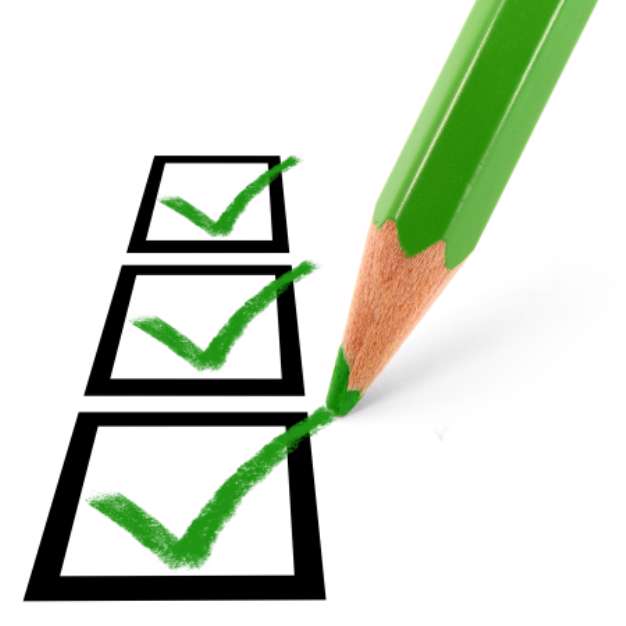 Grأ¼nstift und 3 Checkboxen