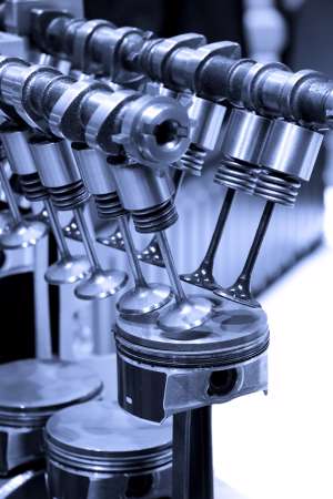 Piston and cylinder details of internal combustion engine