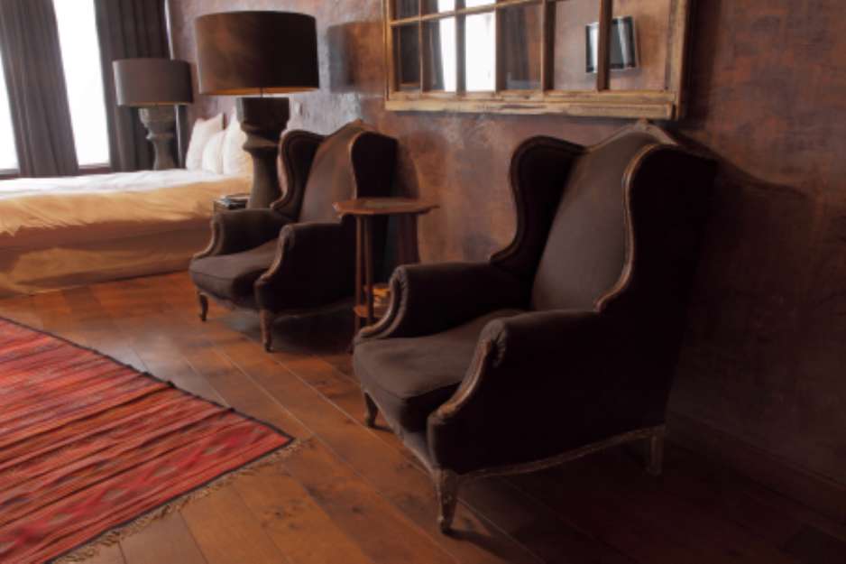 fauteuils bergأ¨re dans chambre ancienne
