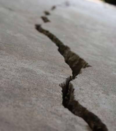 crack in foundation