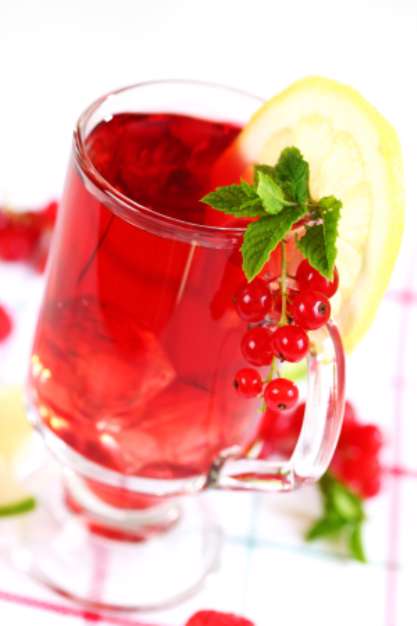 Refreshing summer ice tea