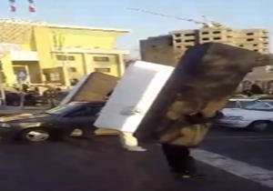 تعظیم به خودروهایی که به حریم عابر احترام می‌گذارند