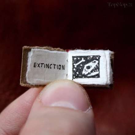 کتاب مینیاتوری از اتفاقات مهم تاریخ