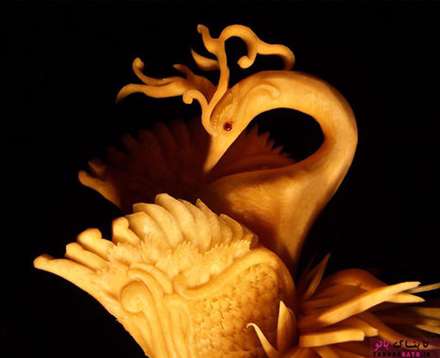 کنده کاری های جادویی روی میوه ها و سبزیجات